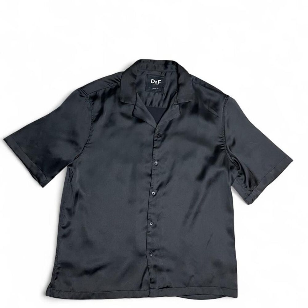D&F Men's Black Satin Feel Button Shirt